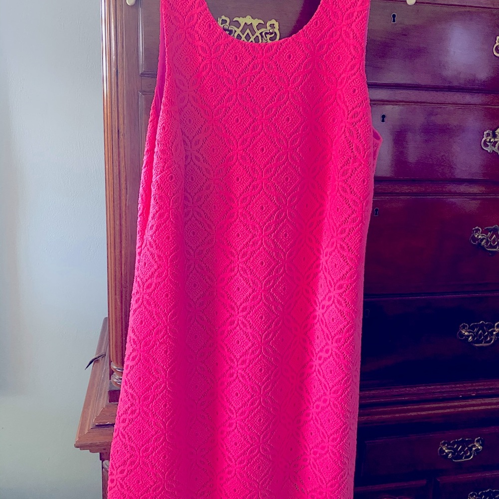 Lilly Pulitzer Dress.  XL, perfect condition, 37” from shoulder seam to hemline.